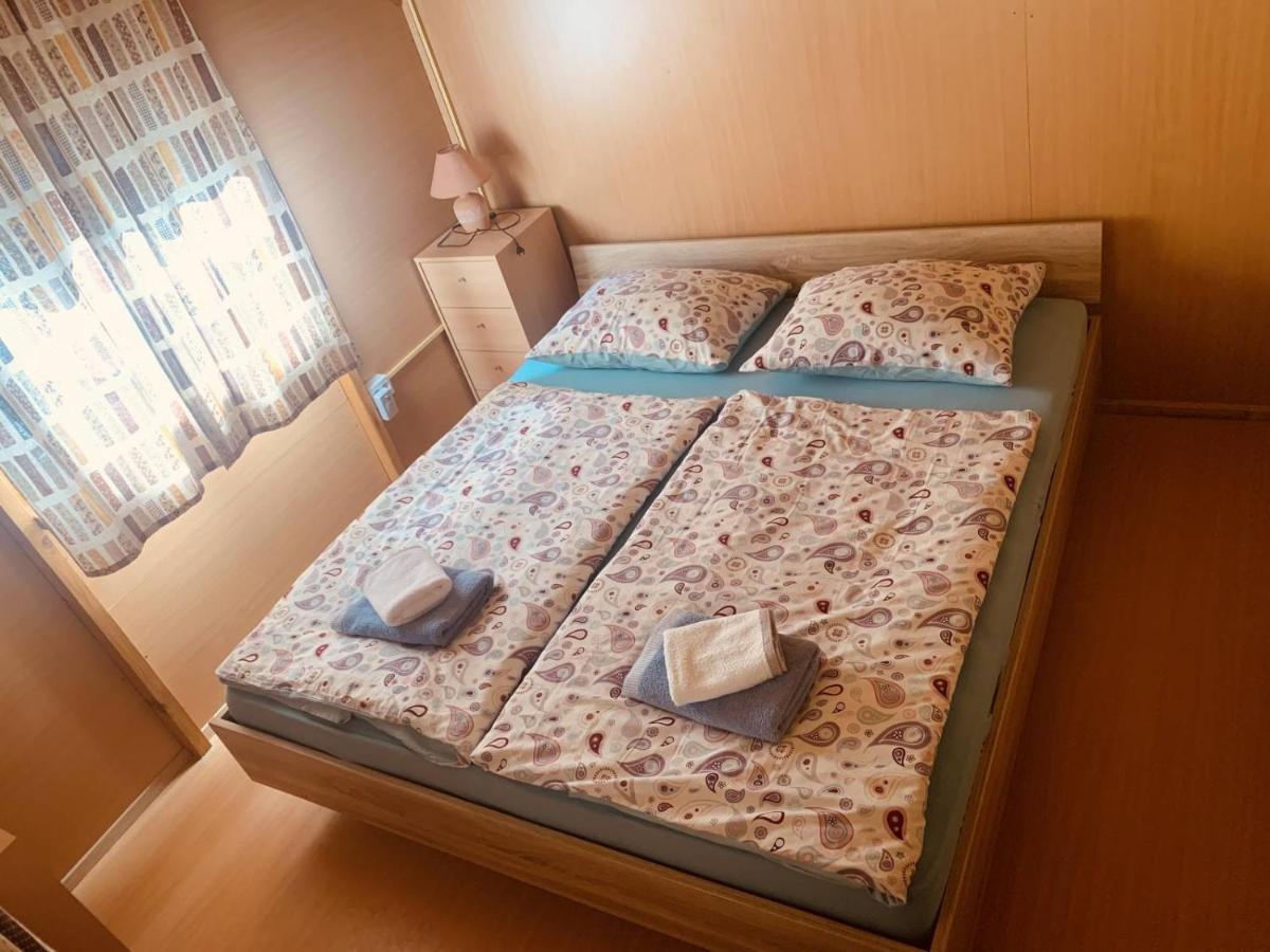 Bungalow Perun Blejska Dobrava Kültér fotó