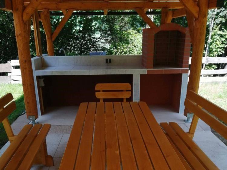 Bungalow Perun Blejska Dobrava Kültér fotó